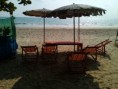 /album/bildgalleri/stranden-med-solstolar-jpg/